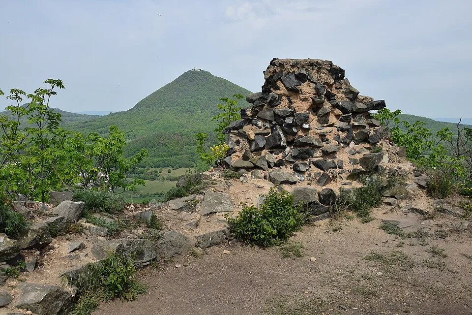 Ostrý