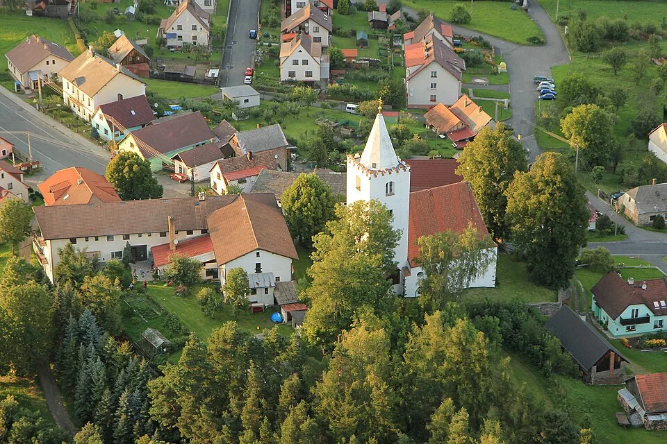 Petrovice Castle