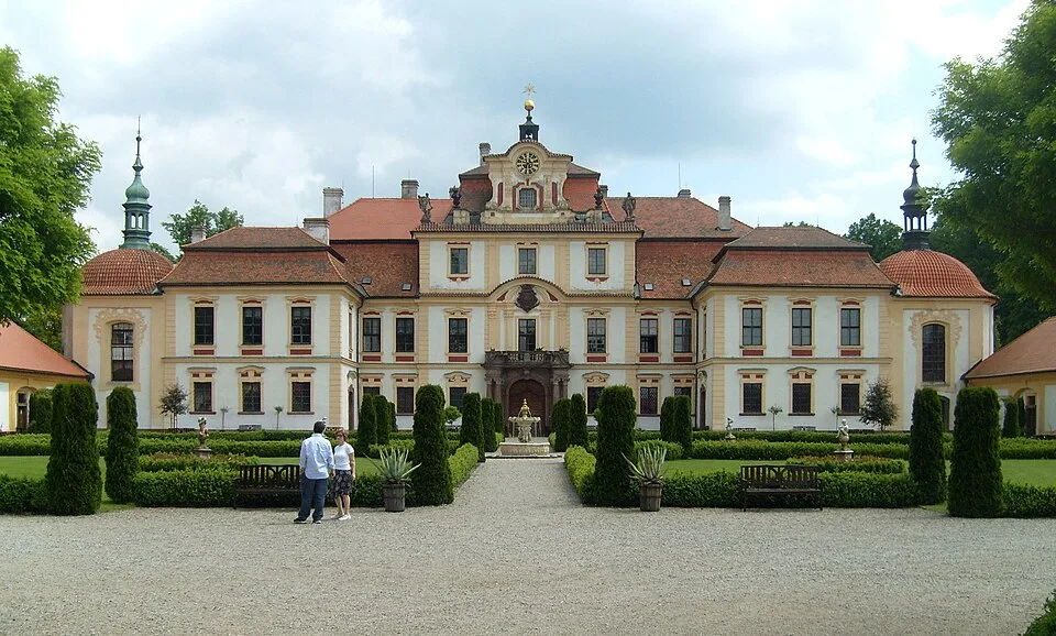 Jemniště
