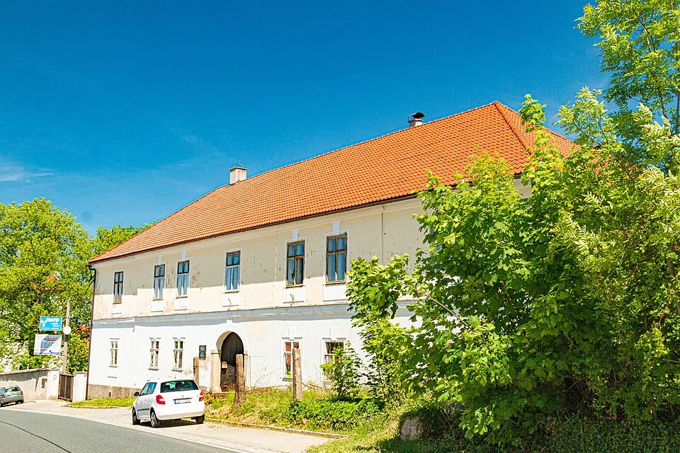 Starý zámek Golčův Jeníkov