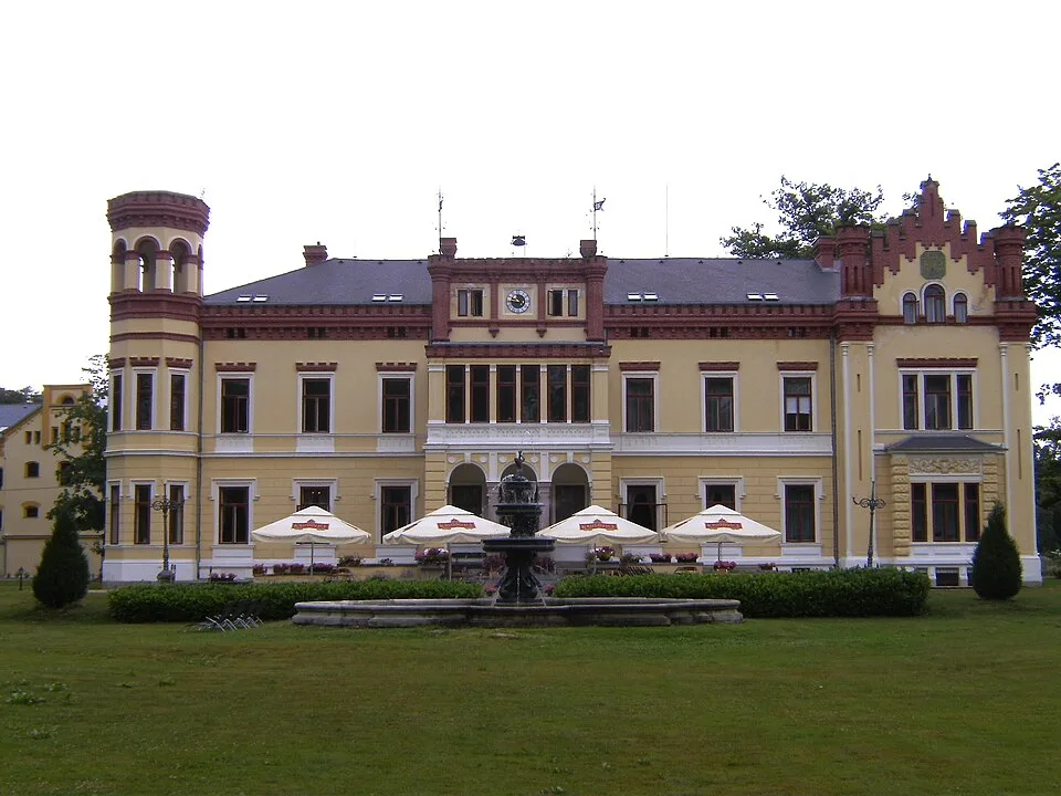 Mostov Chateau