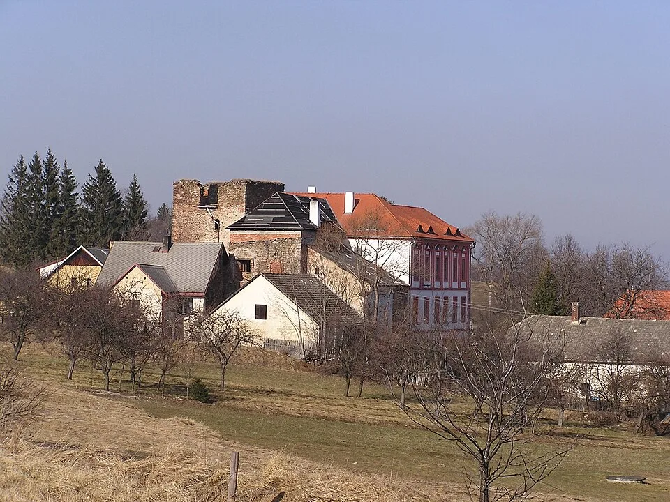 Dobršská tvrz