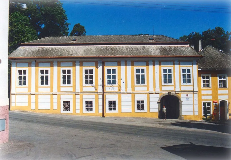 Puklice Castle