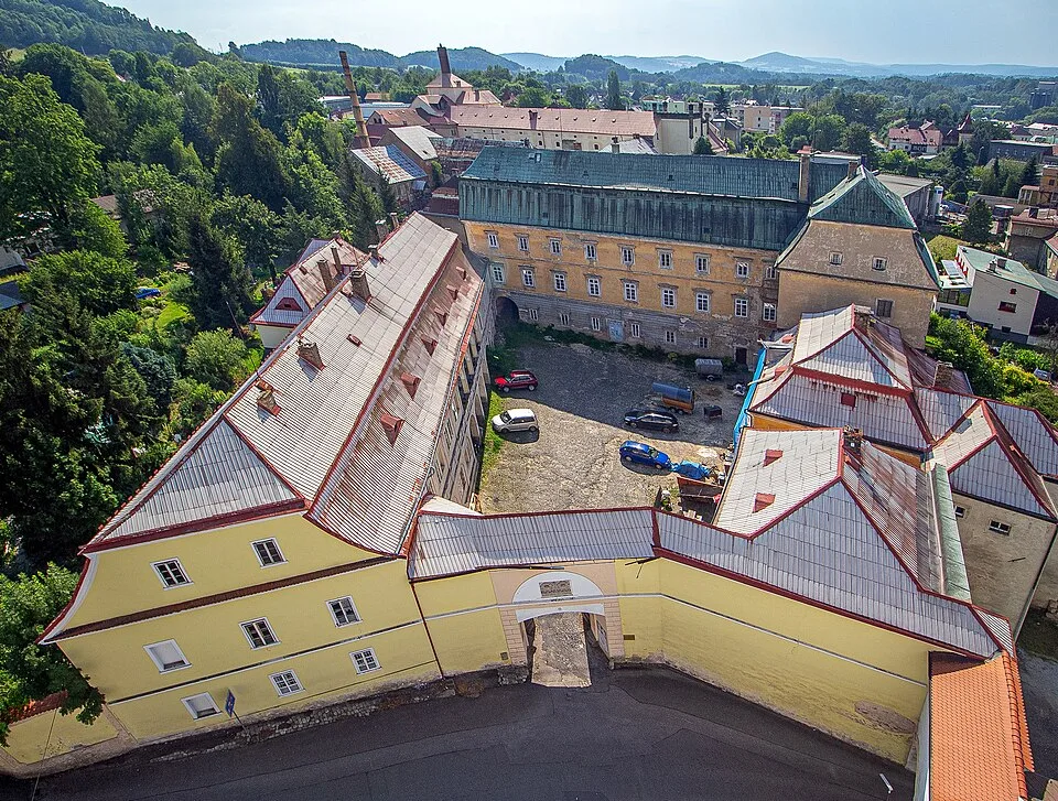 Česká Kamenice Chateau
