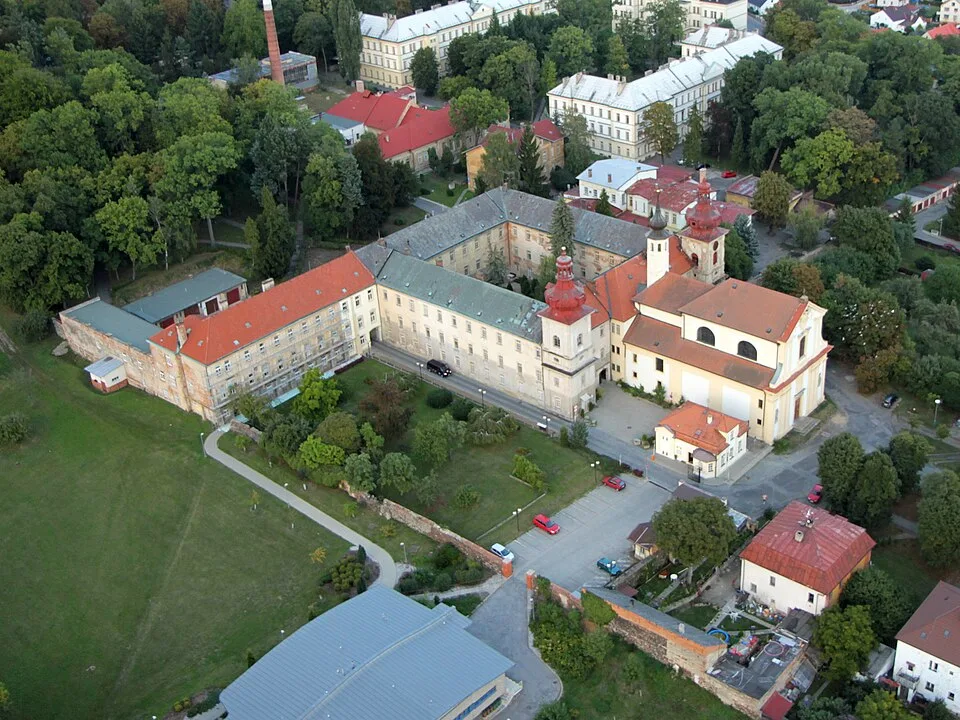 Piaristická kolej v Kosmonosech