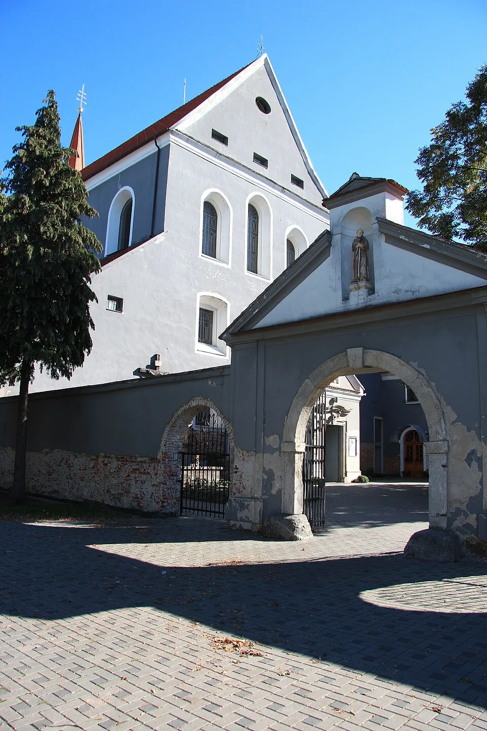 Kláštor v Malackách