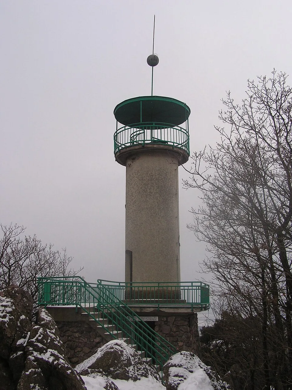 Babí lom