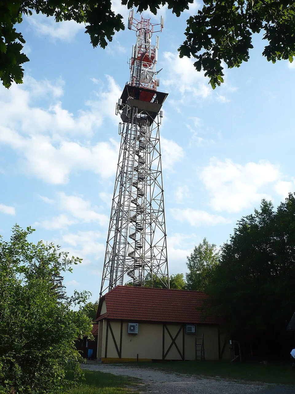Travičná rozhledna