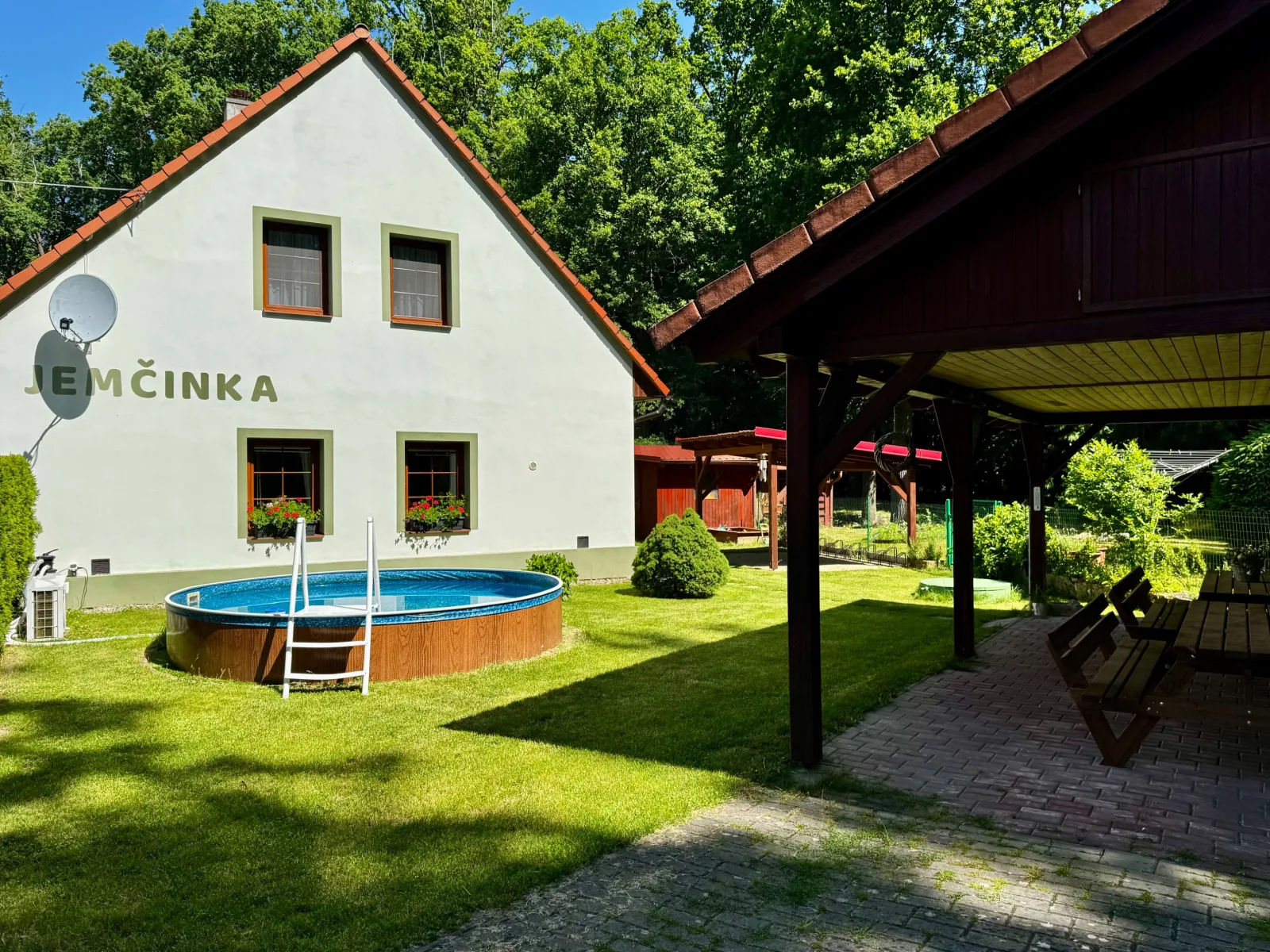 Chalupa Jemčinka — CHALUPA у Hatín