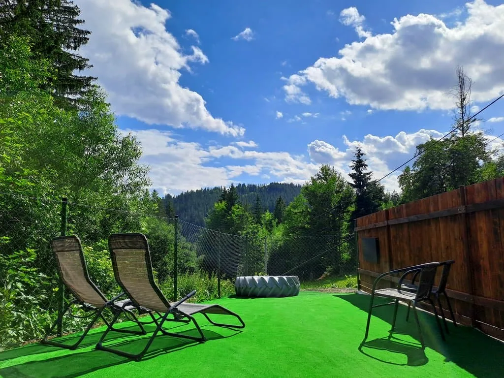 Chata na břehu Bukovin — photo 2