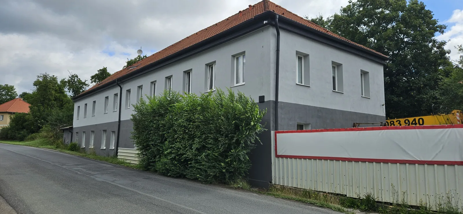 Firemní ubytovna — FAHÁZ itt: Cheb