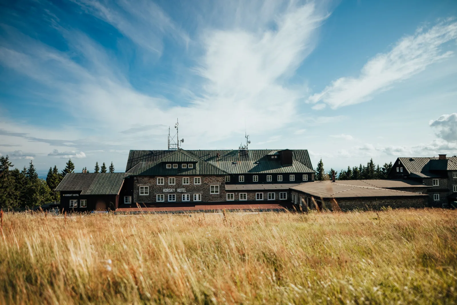 Horský hotel na Černé hoře