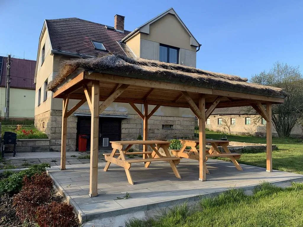 Pronájem chalupy Popovice u Jičína