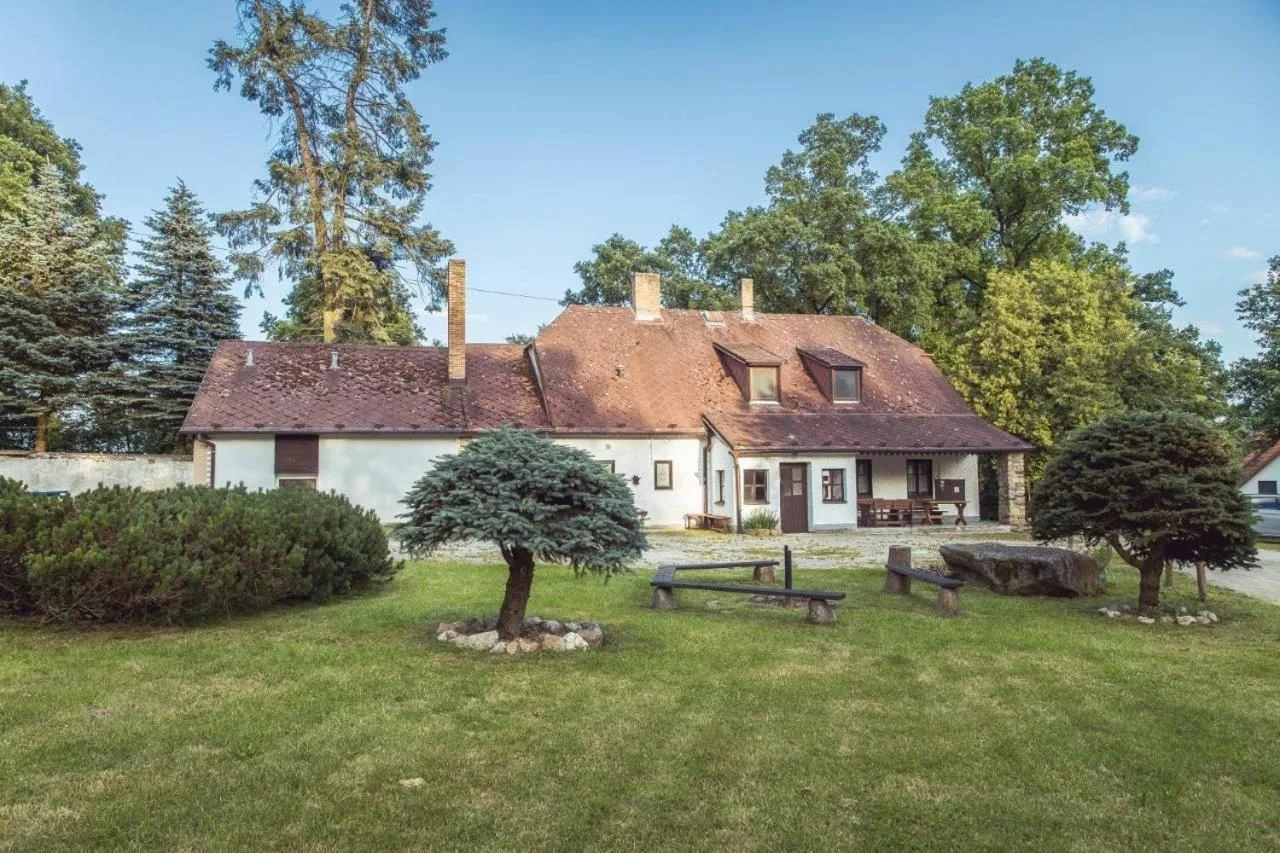 Penzion Obora — PENZIÓN u Jindřichův Hradec