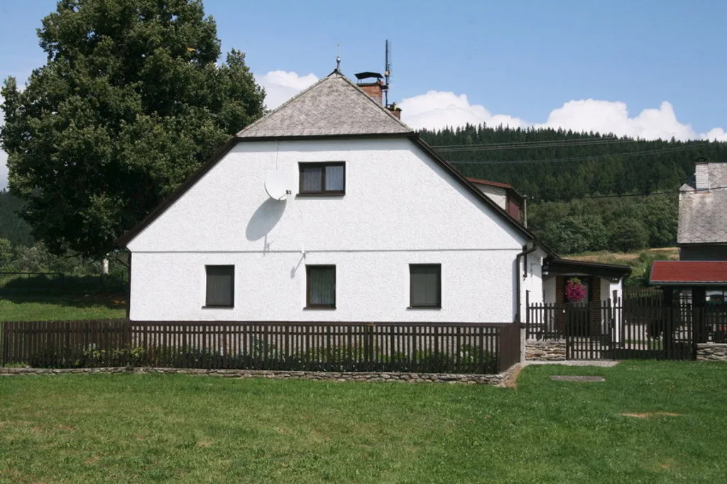 Apartmán u Řežábků — COTTAGE in Kolinec