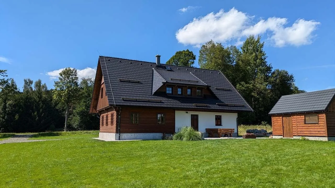 Roubená chalupa v Lipce — COTTAGE in Horní Lipka