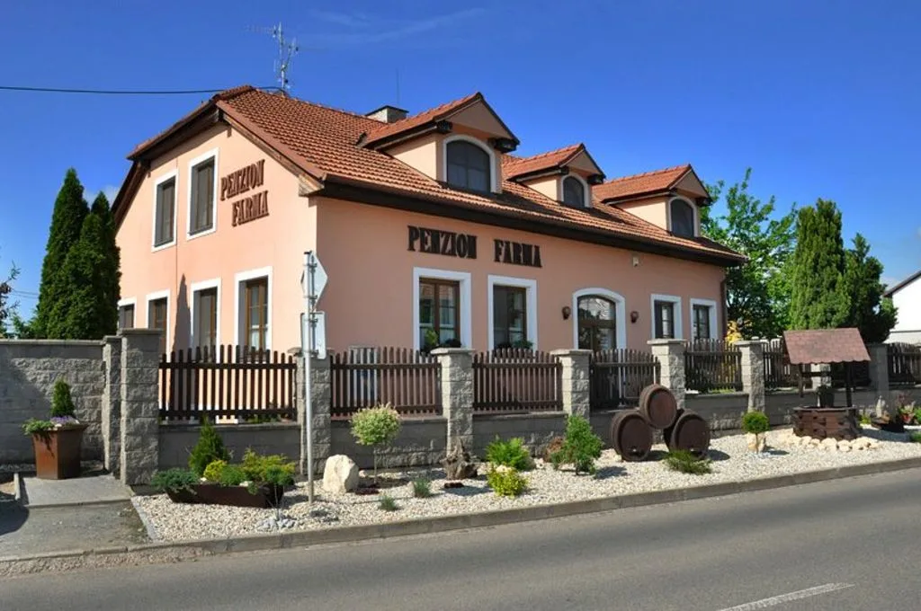 Penzion Farma — PANZIÓ itt: Lednice