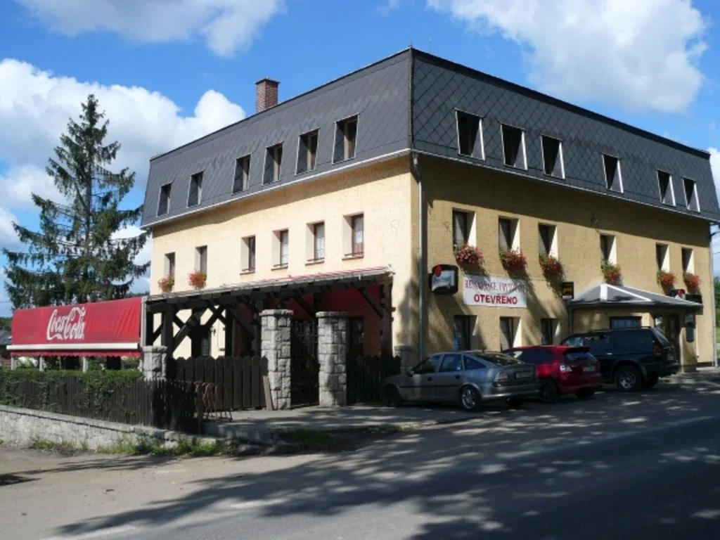 Studánecký medvěd — GUESTHOUSE in Liberec