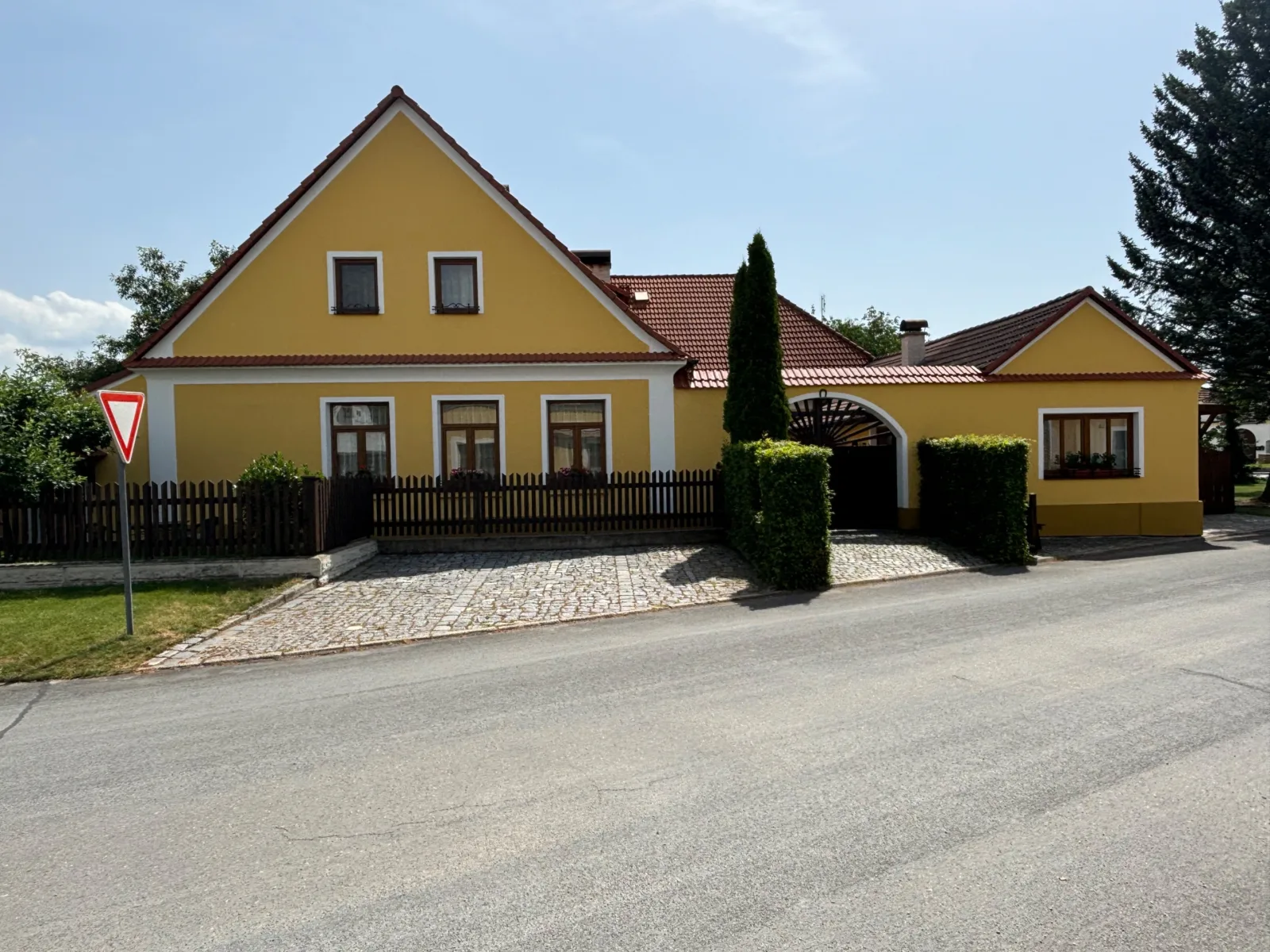 Ubytování Janátovi — PENZION v obci Lužnice