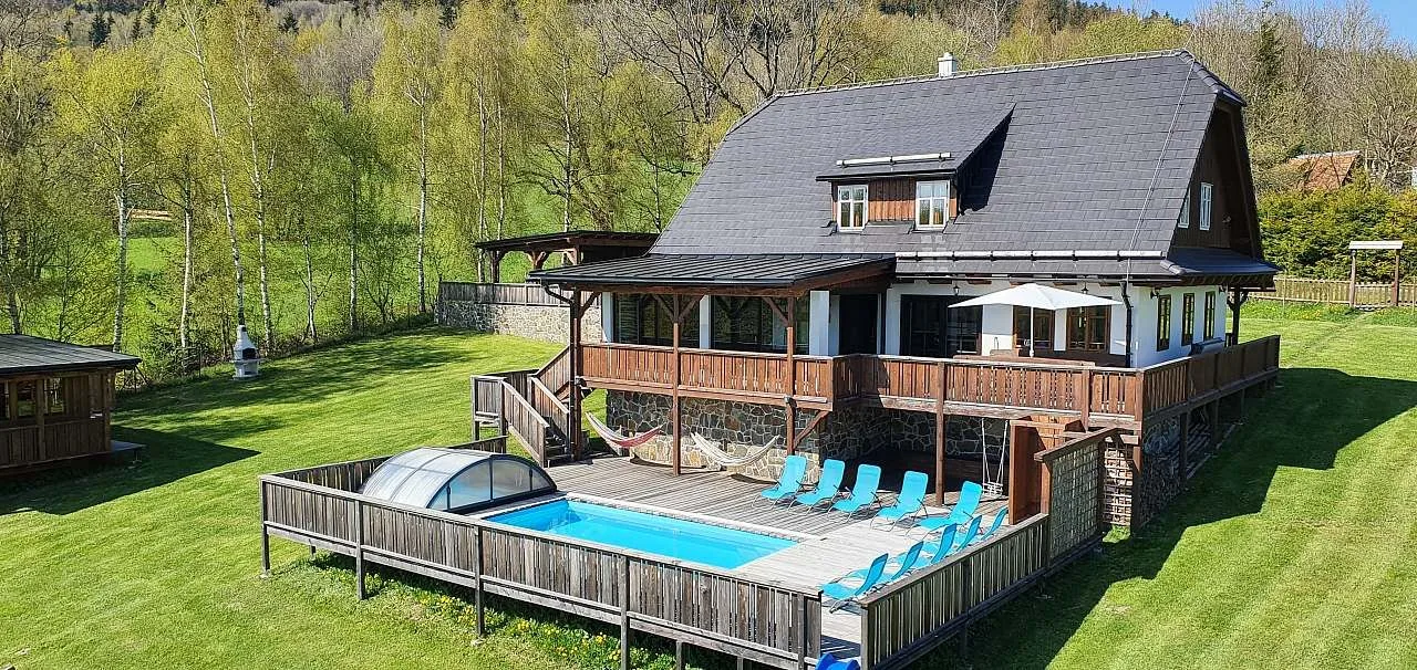 Chalupa u březového háje — COTTAGE in Malá Morava