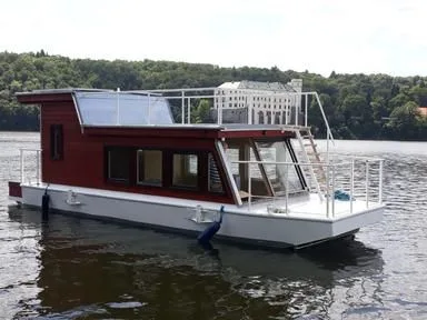 Lodě na řece