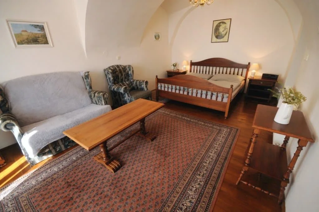 Zámecký penzion Náměšť nad Oslavou — photo 7