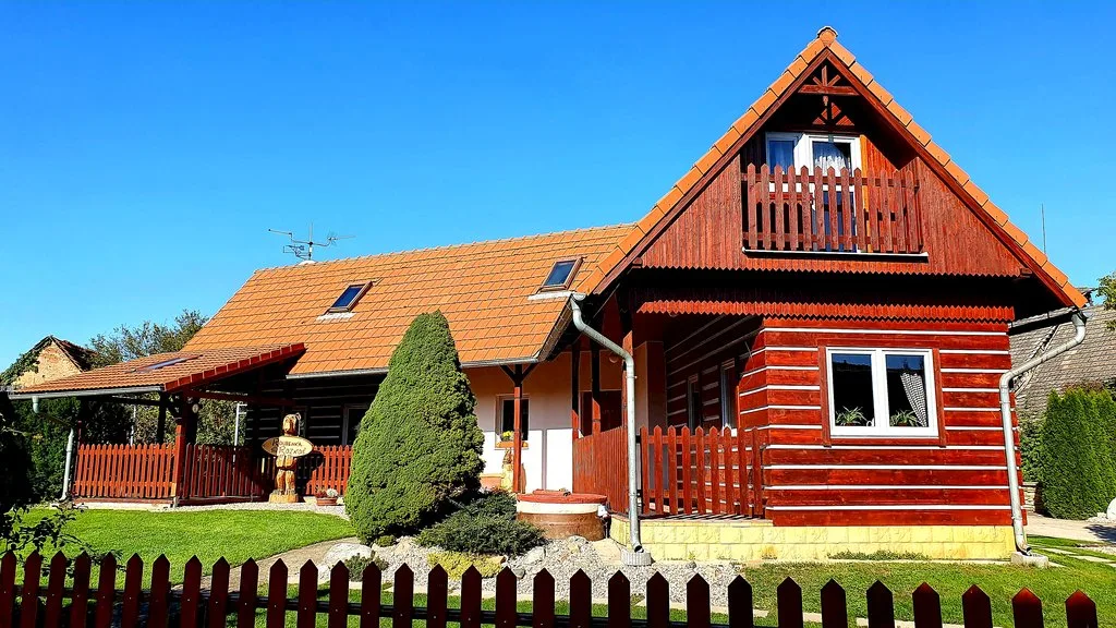 Roubenka Rozkoš — CHATA w Nové Město nad Metují
