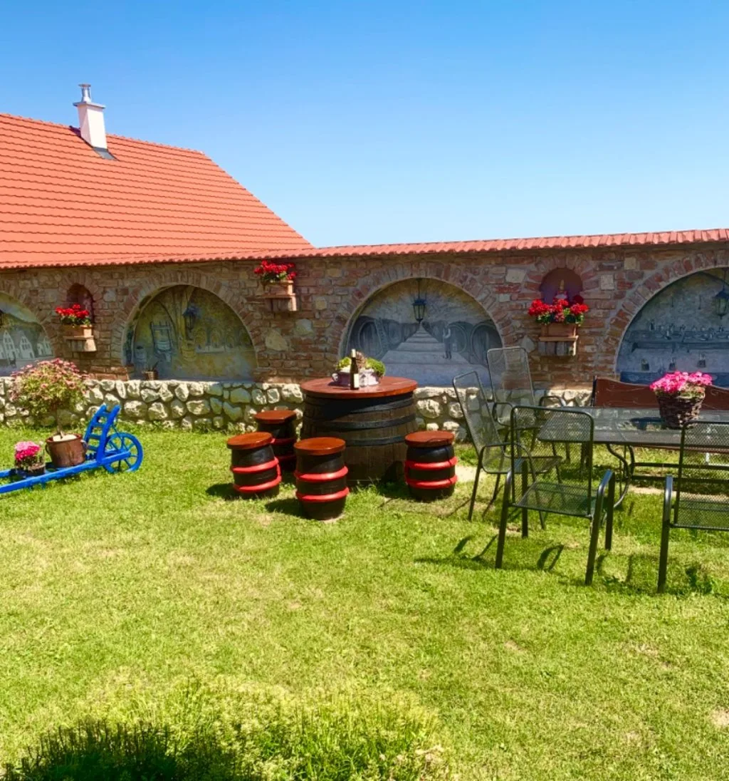 Penzion Dívčí Hrad — PENZIÓN у Pavlov
