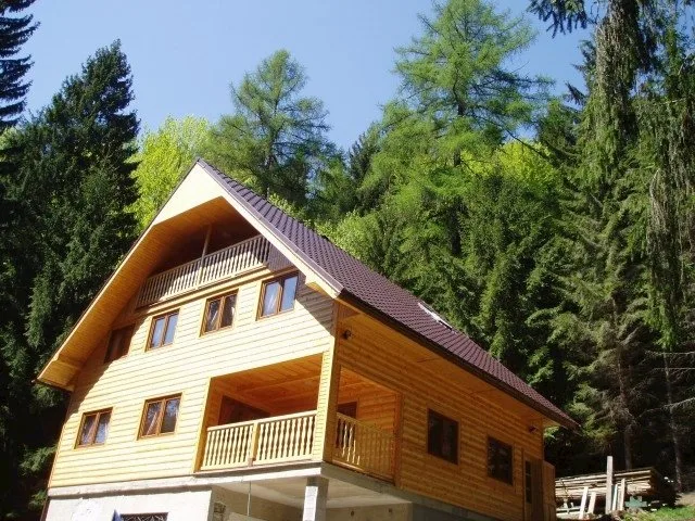 Chaty Fatra 1, Fatra 2, Fatra 3 — CHATA у Čremošné