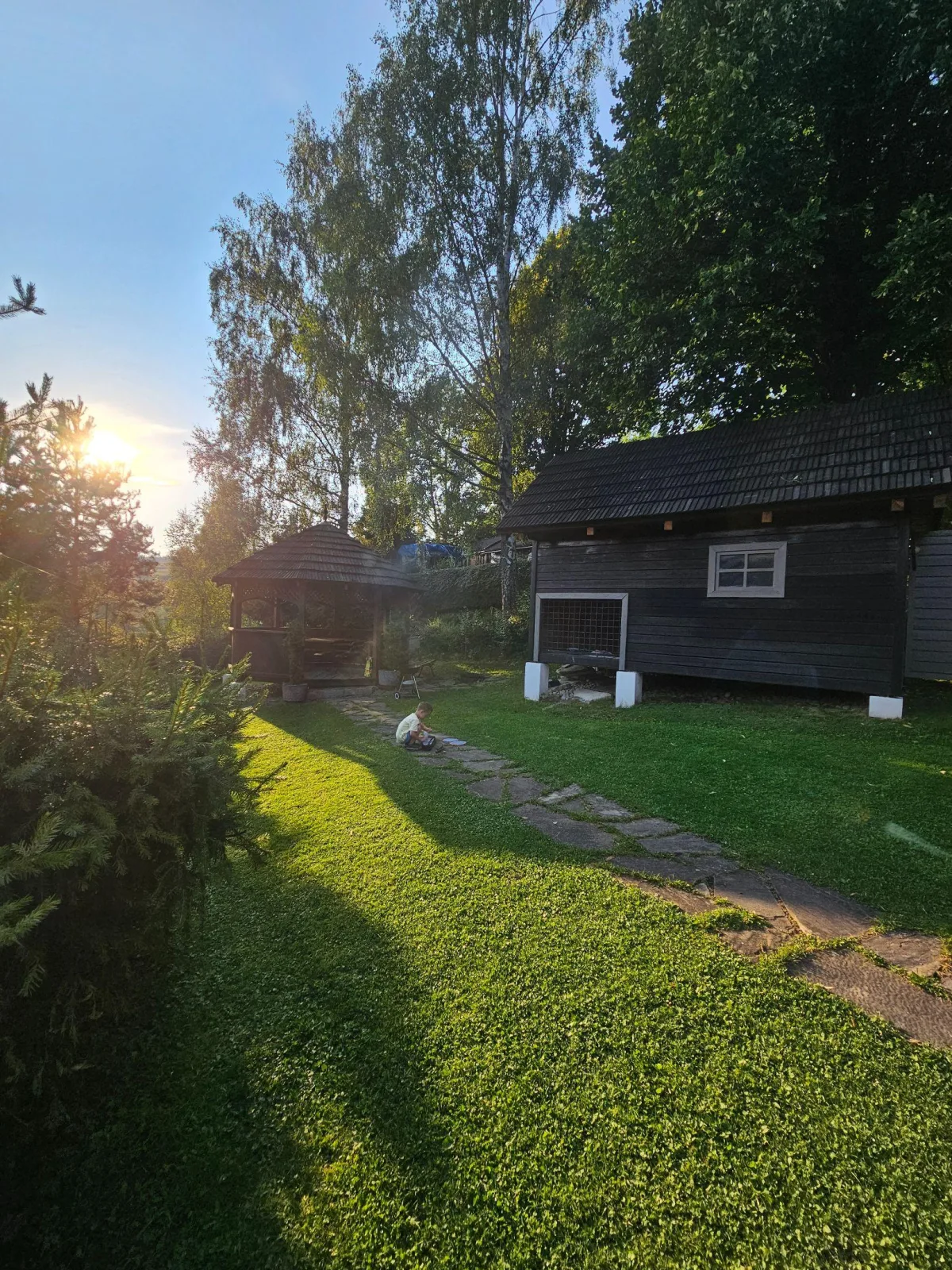 Chalupa pod skleným vŕškom — photo 3