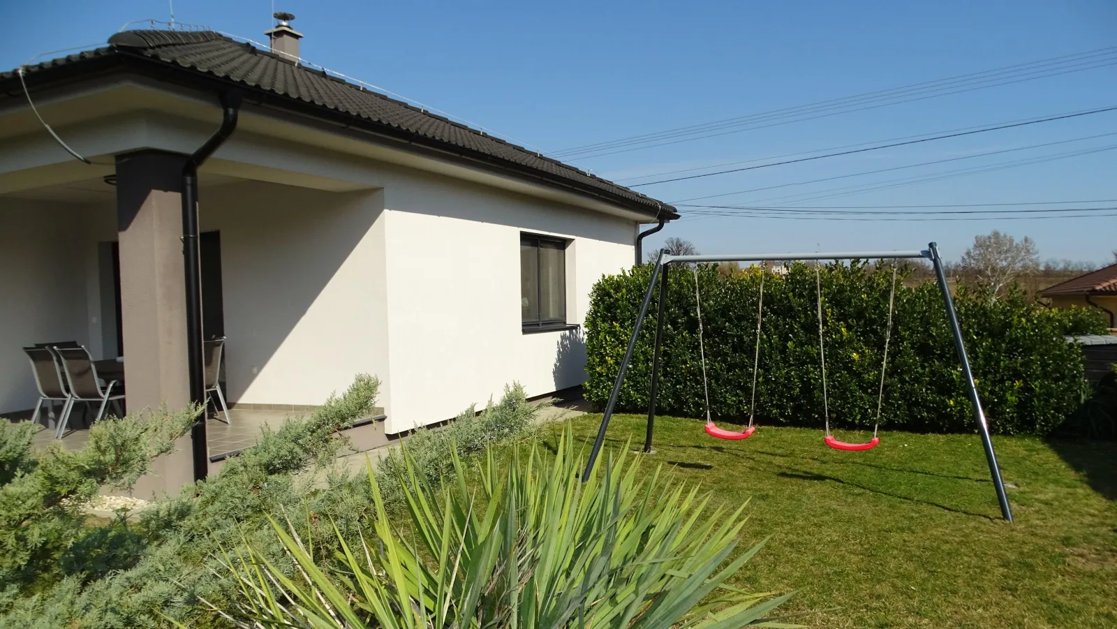 Jenny home — fotografie 3