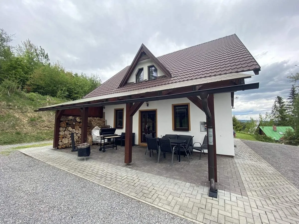 Chata Slanica — CHATA v obci Slanická Osada