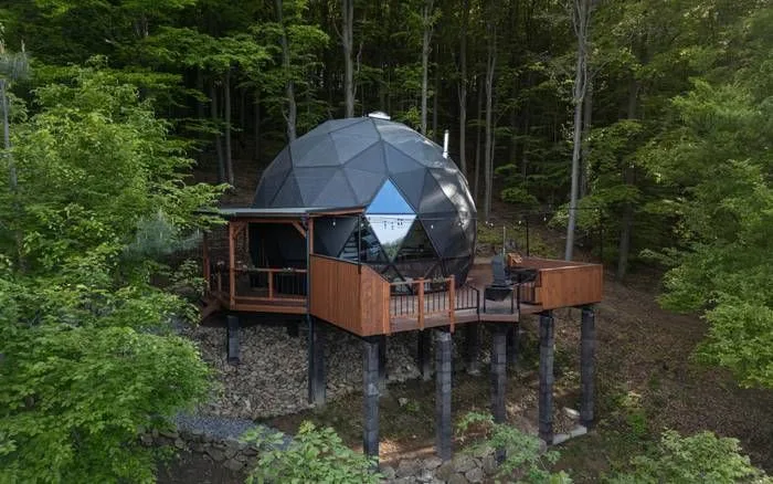 Geodom Bojnice — GLAMPING u Bojnice