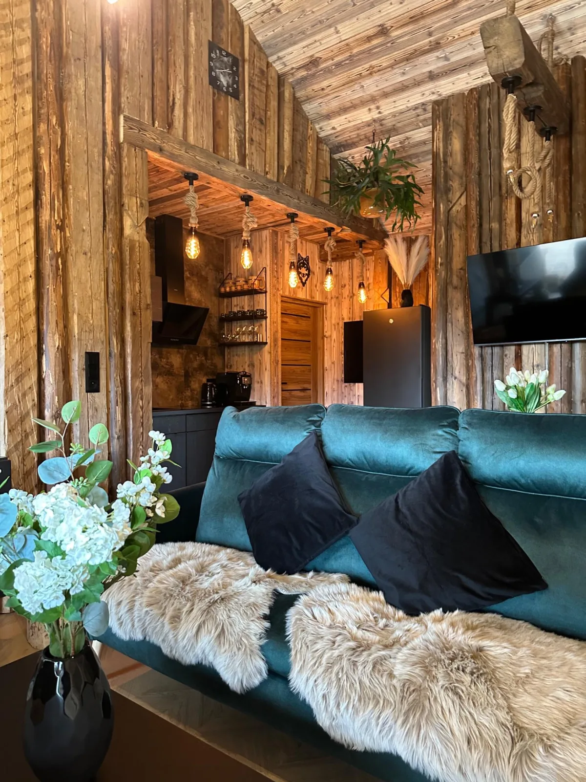 Vlčia nora s luxusným wellness — photo 7