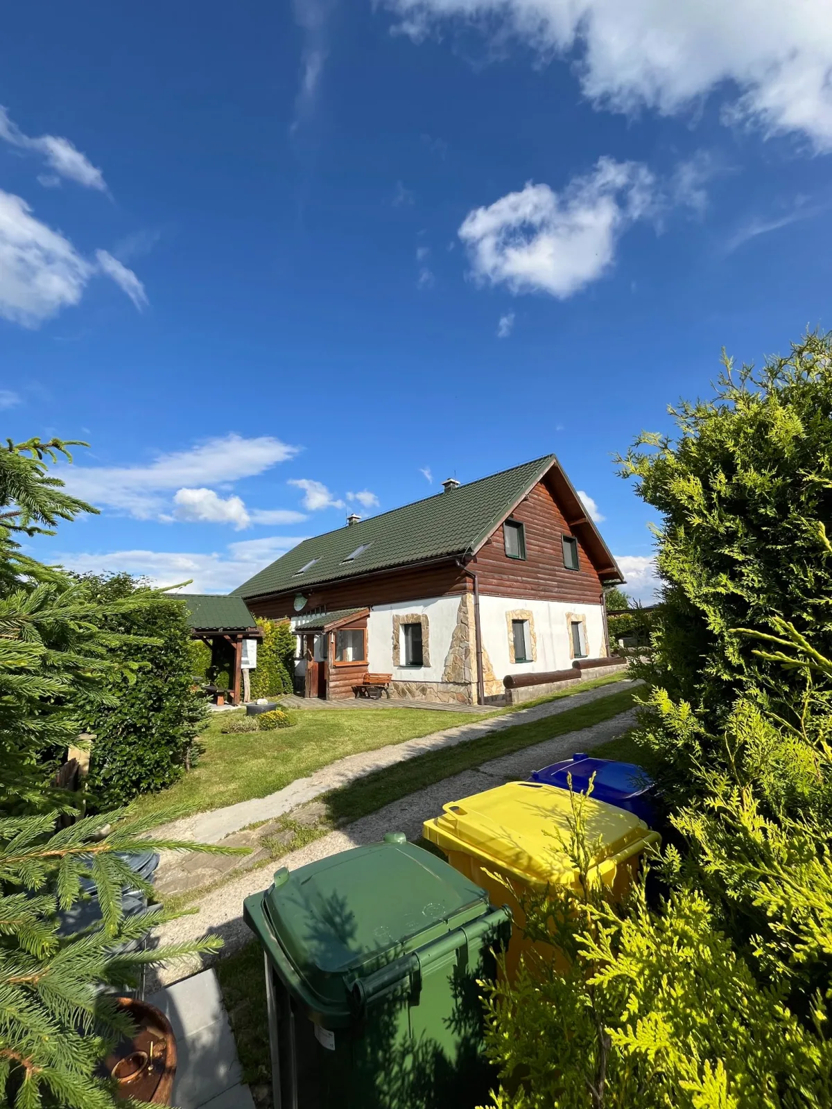 Rekreačná chata Nikol s wellness — HÜTTE in Oravská Lesná