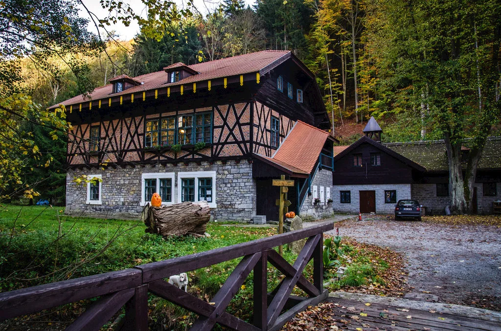 EVC Švýcárna — CHATA u Adamov