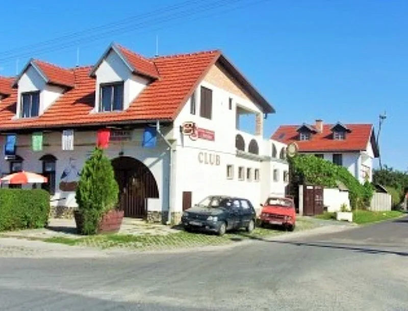 Penzión u Bociana — PENZION v obci Plavecký Štvrtok