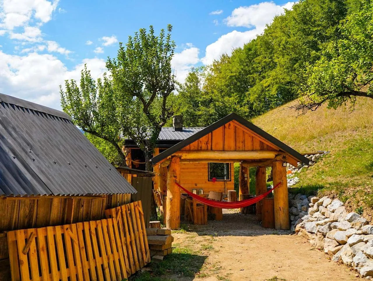 Na samote u lesa — Foto 3