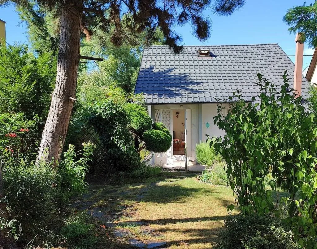 Slnečná chata — CHATA v obci Senec