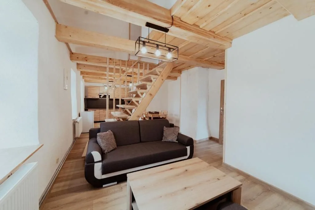 Apartmány Starý dvor — APARTMENT in Spišské Podhradie