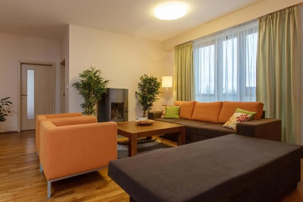 Súkromné apartmány v Hoteli Crocus s výhľadom na hory — zdjęcie 4