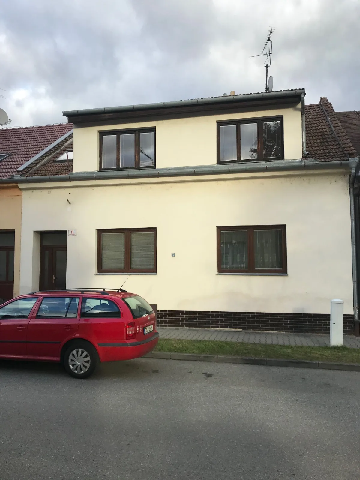 Ubytování Jana — APARTMÁN u Brno