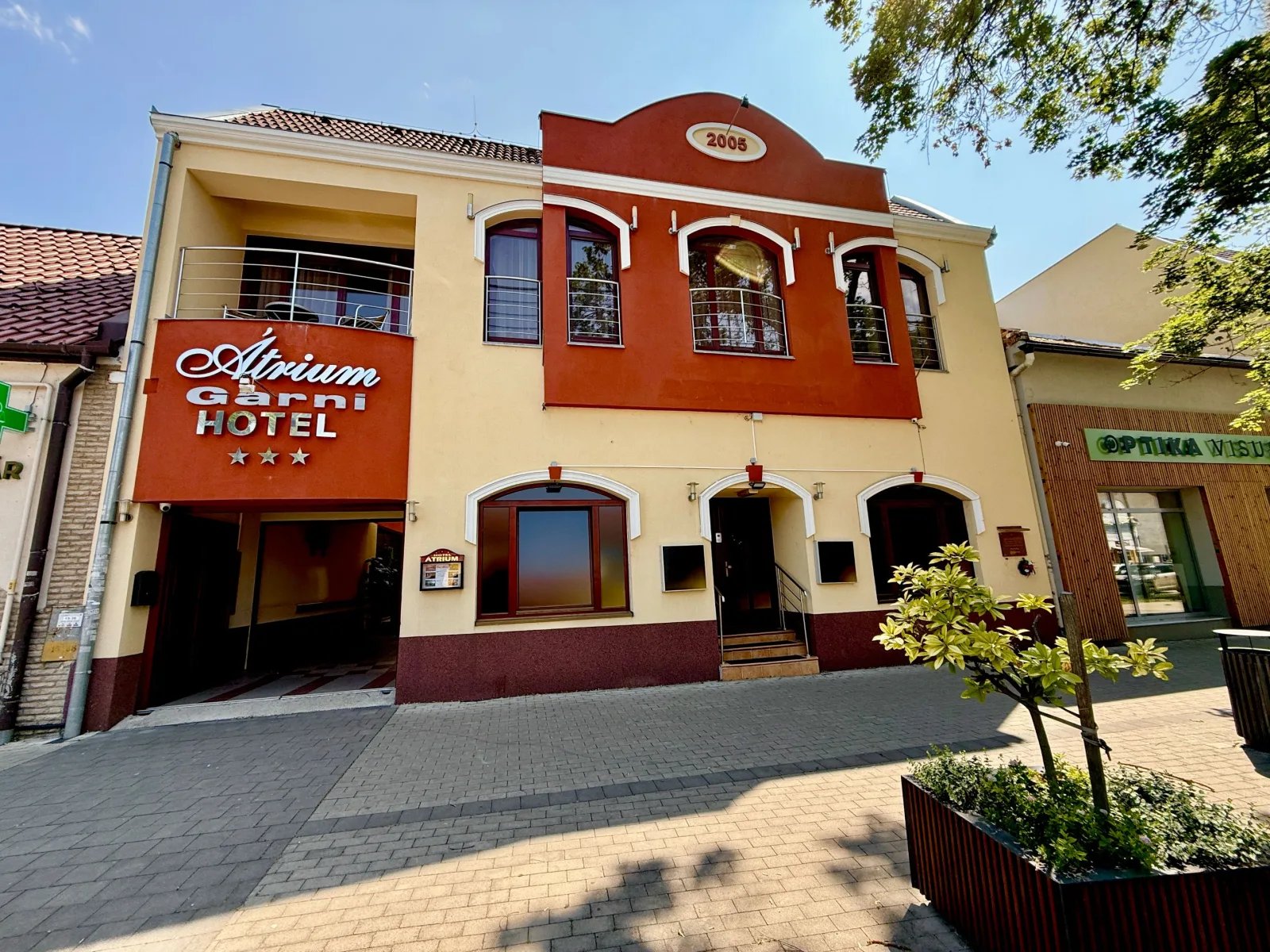 Hotel Átrium Štúrovo — HOTEL w Štúrovo