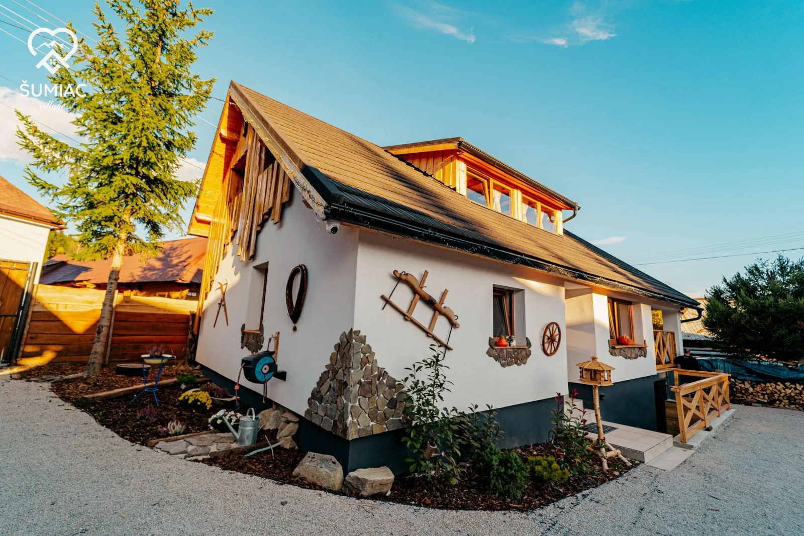 Šumiac Village — fotografie 2