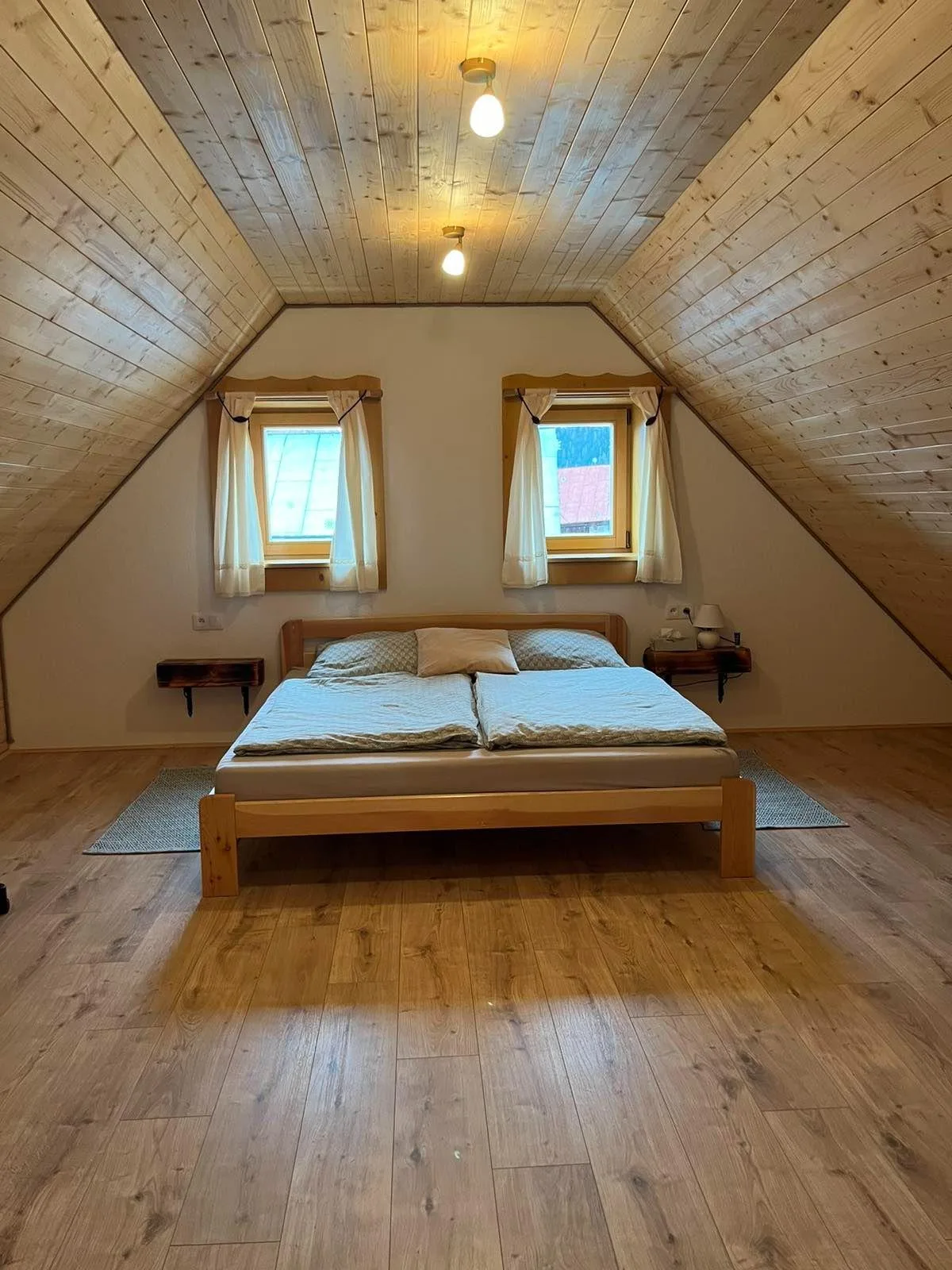Drevenička Šumiac — fotografie 7