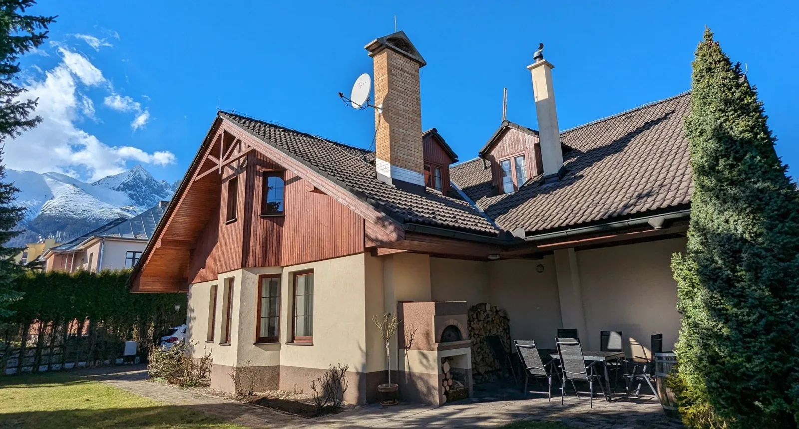 Vila Art — VILA v obci Tatranská Lomnica