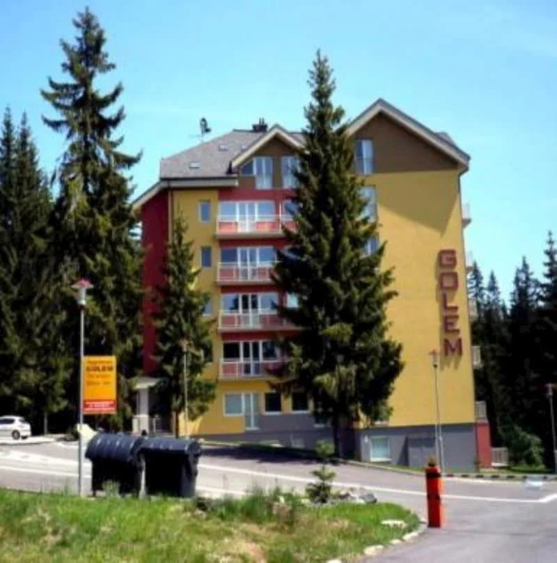 Apartmány Golemstar — fotografie 3