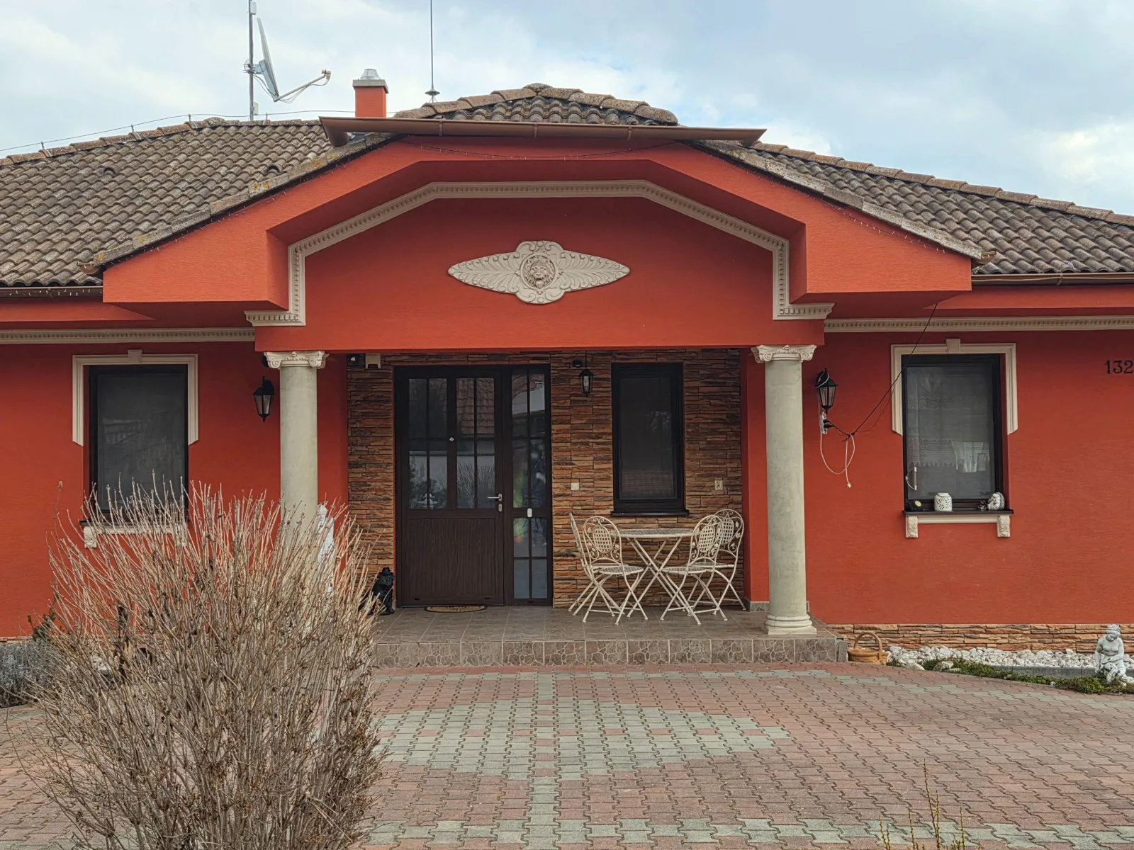 Dom Armi — Foto 2