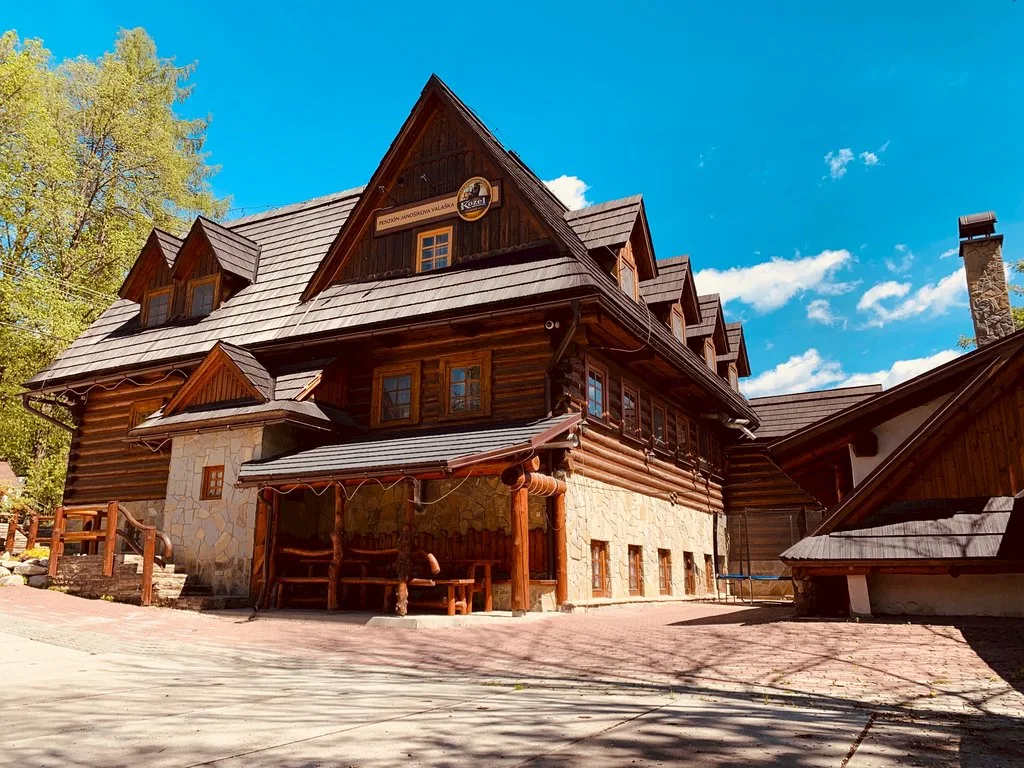 Jánošíkova Valaška Pension & Restaurant — PENSION in Terchová