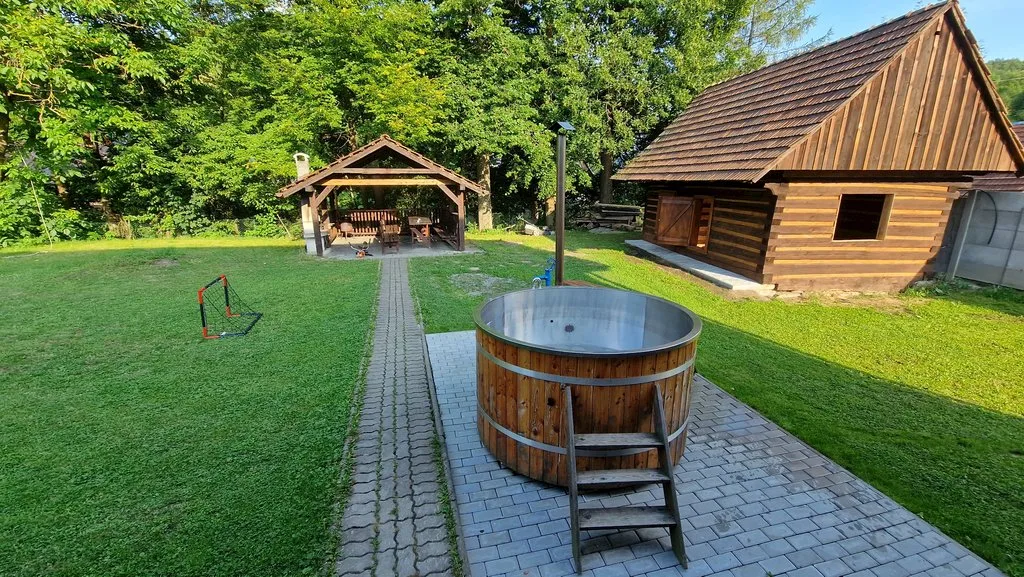 Drevenica Škorec — DŘEVĚNICE v obci Terchová